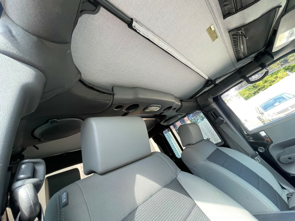Jeep Wrangler 2.8 Crd Sahara Soft Top 4X4 Silver #53