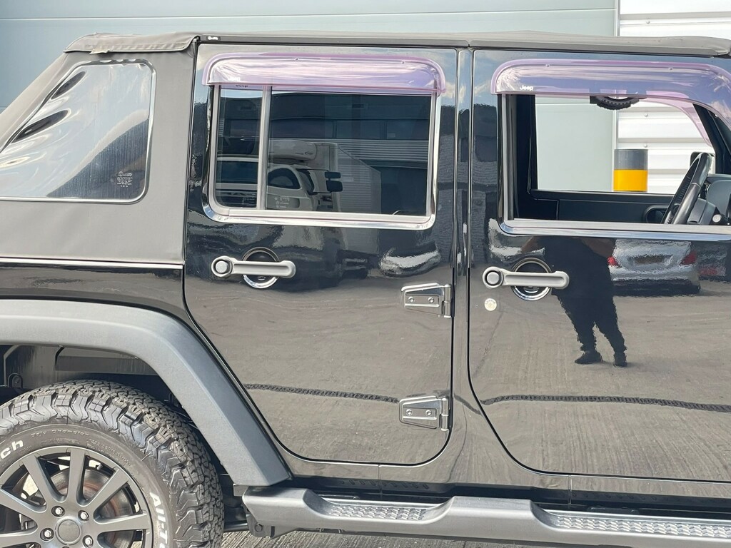 Jeep Wrangler 2.8 Crd Sahara Soft Top 4X4 Silver #22