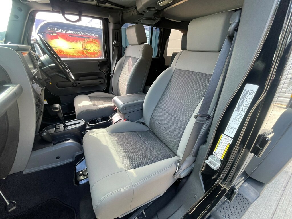 Jeep Wrangler 2.8 Crd Sahara Soft Top 4X4 Silver #63