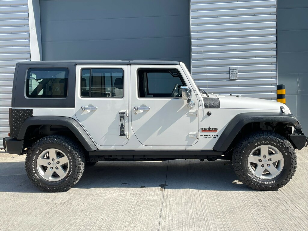 Jeep Wrangler 2.8 Crd Sahara 4Wd Euro 5 Red #21