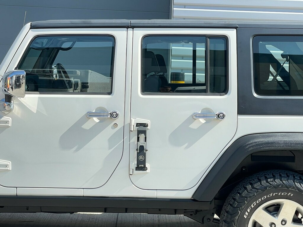 Jeep Wrangler 2.8 Crd Sahara 4Wd Euro 5 Red #32