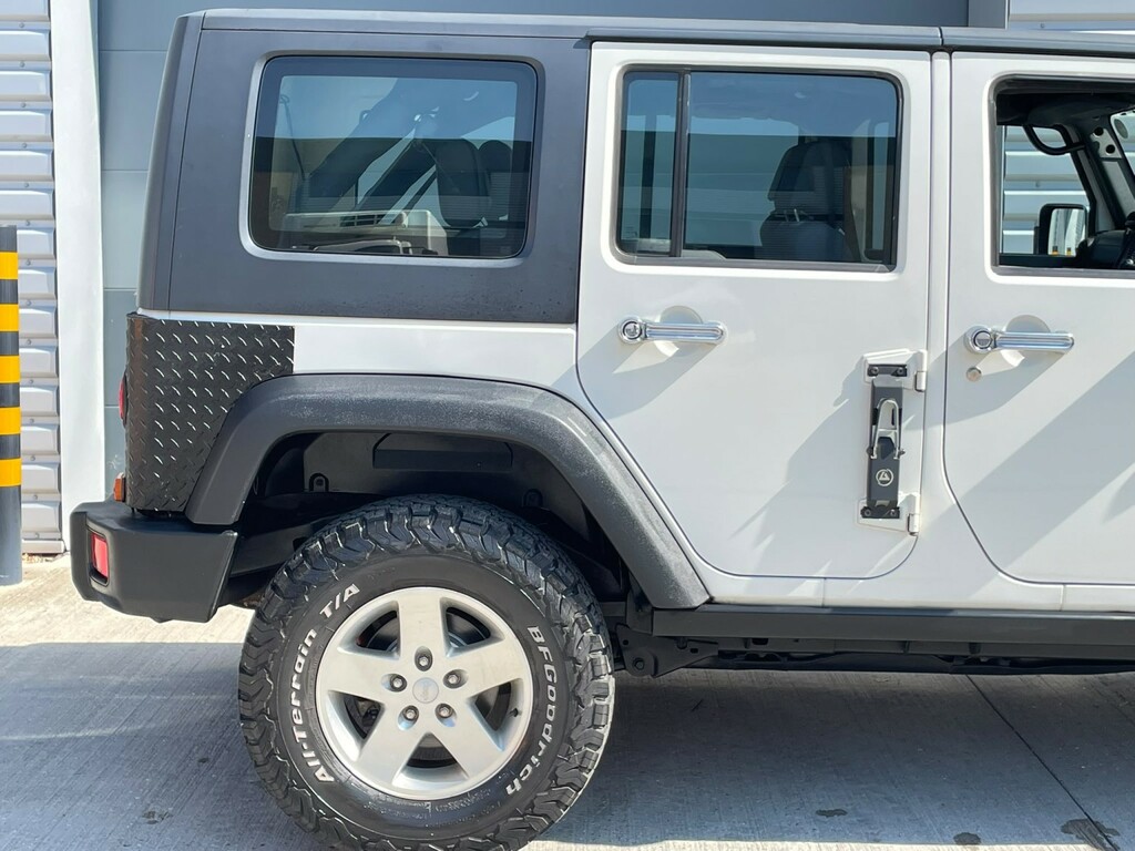 Jeep Wrangler 2.8 Crd Sahara 4Wd Euro 5 Red #25