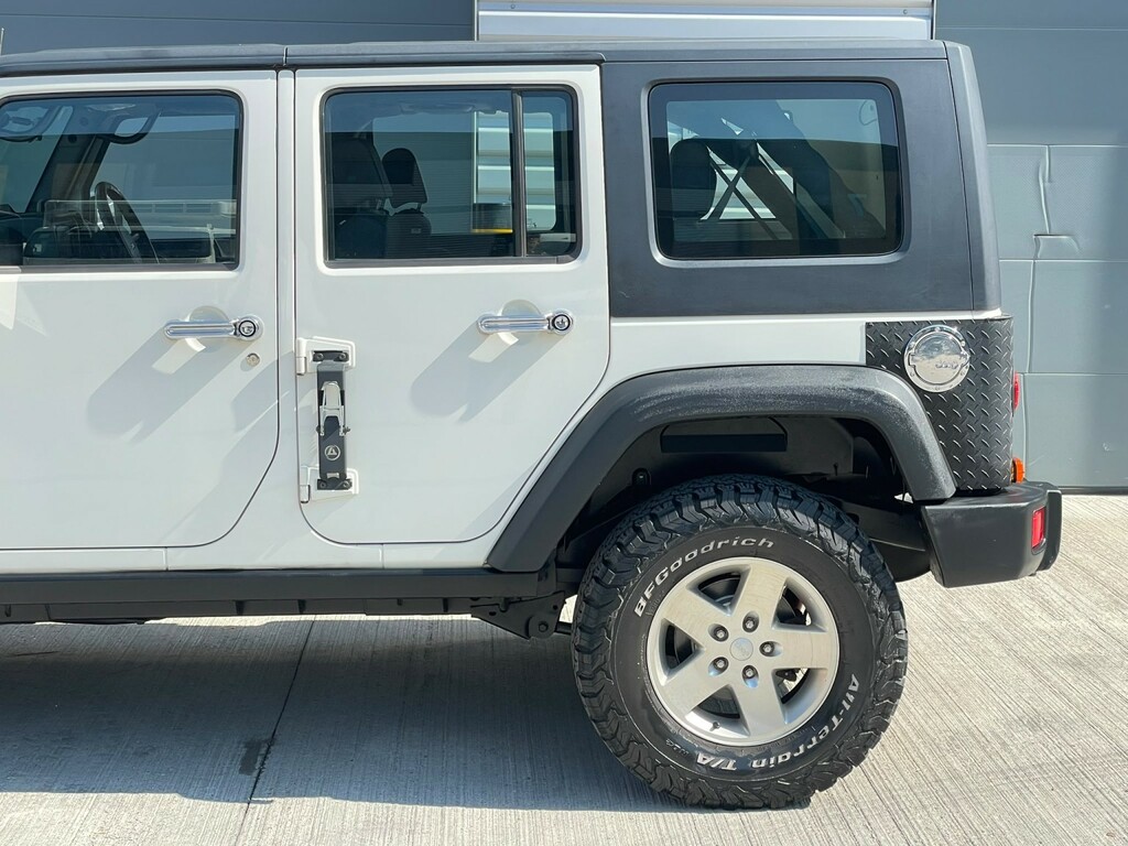 Jeep Wrangler 2.8 Crd Sahara 4Wd Euro 5 Red #31