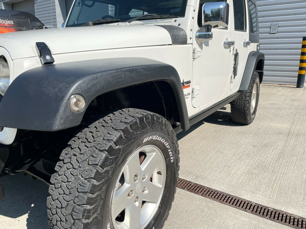 Jeep Wrangler 2.8 Crd Sahara 4Wd Euro 5 Red #45