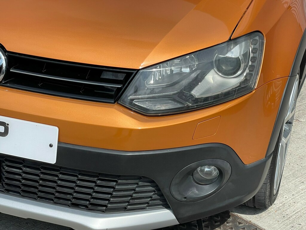 Volkswagen Polo Cross Special Edition Orange #4