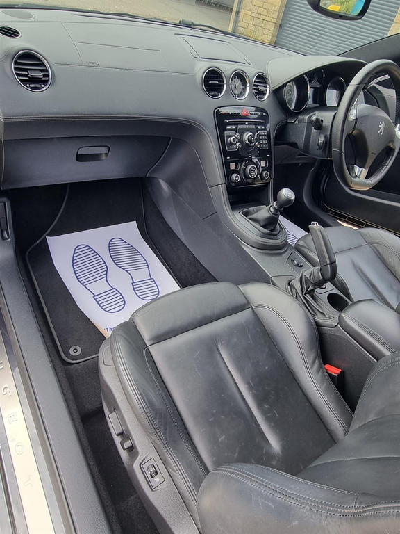 Peugeot RCZ Black #20
