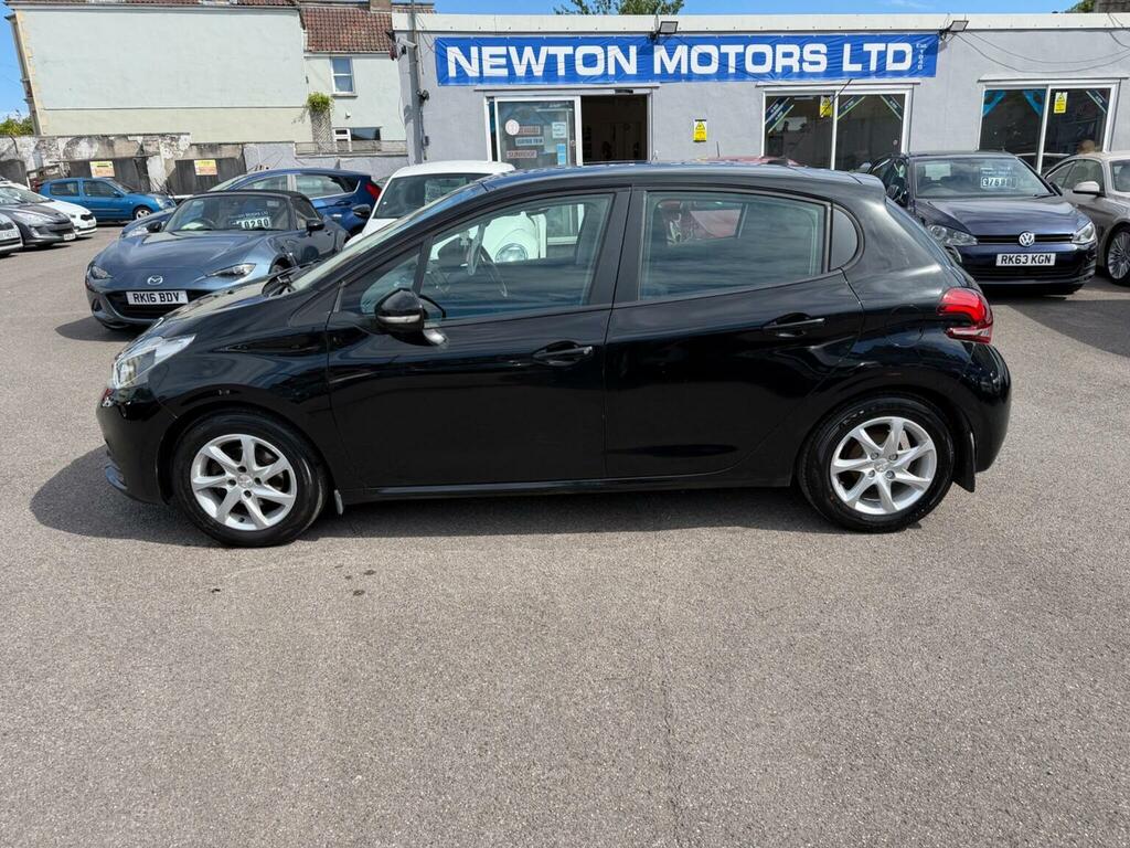 Peugeot 208 1.2 Puretech Active Euro 6 OY67ZCF Black #6