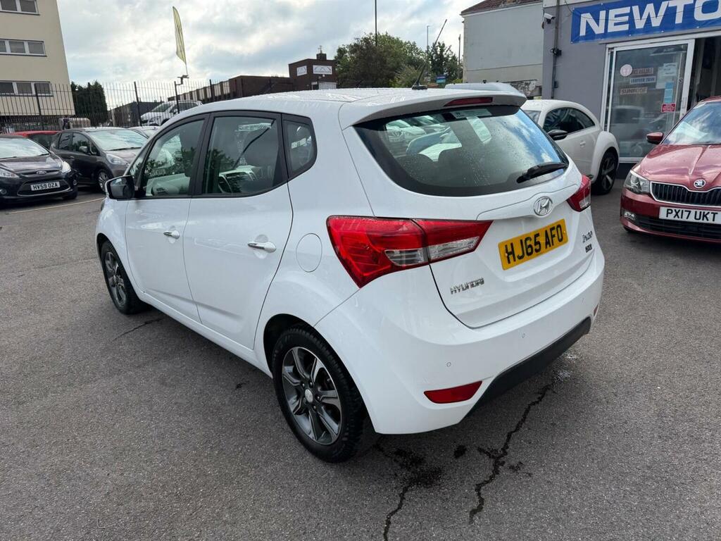Hyundai Ix20 1.4 Blue Drive Se Euro 6 Ss White #5