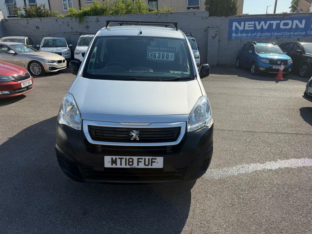 Peugeot Partner Panel Van White #9
