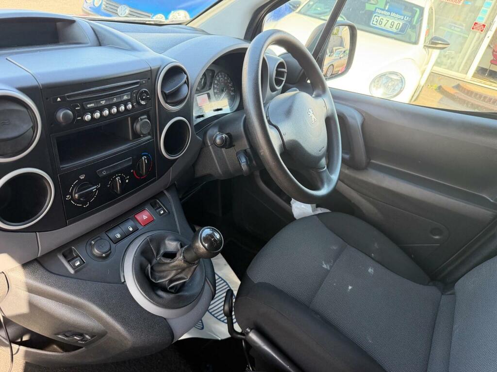 Peugeot Partner Panel Van White #17