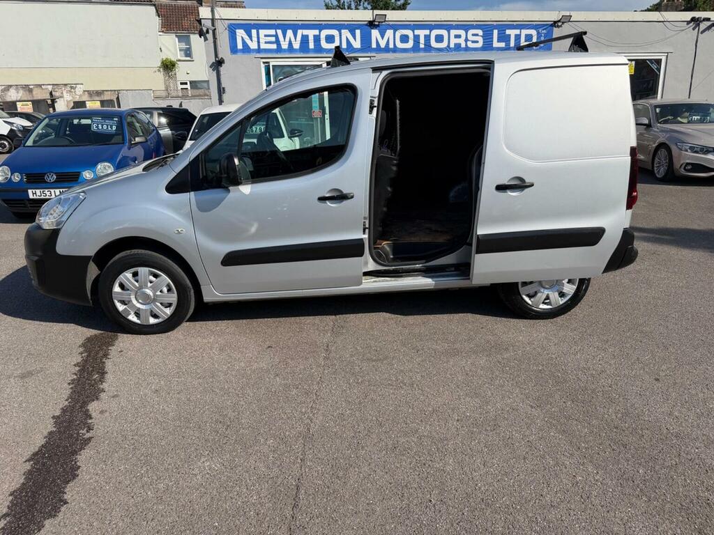 Peugeot Partner Panel Van White #19