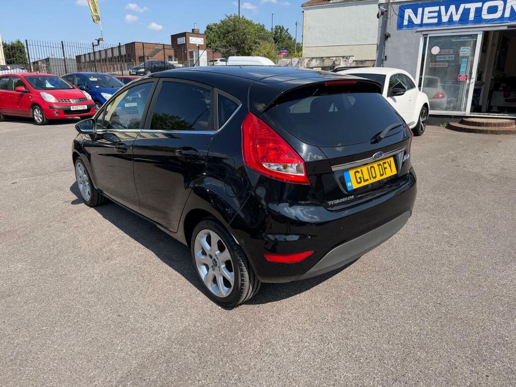 Ford Fiesta Hatchback 1.4 Titanium Individual 201010 Black #5