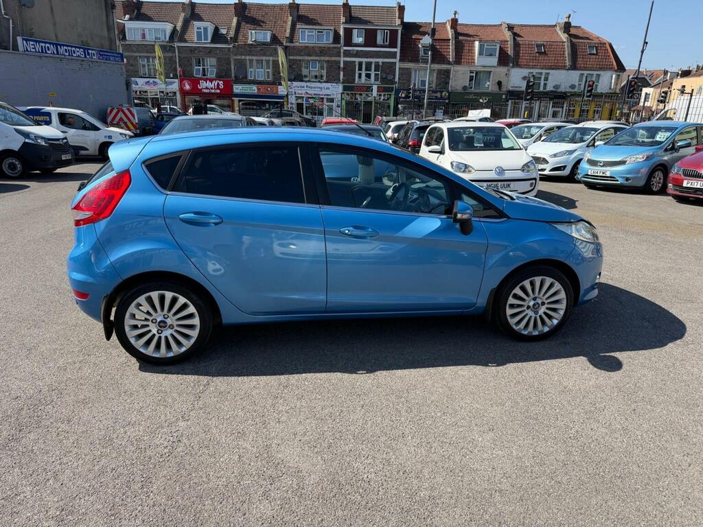 Ford Fiesta 1.4 Titanium Blue #2