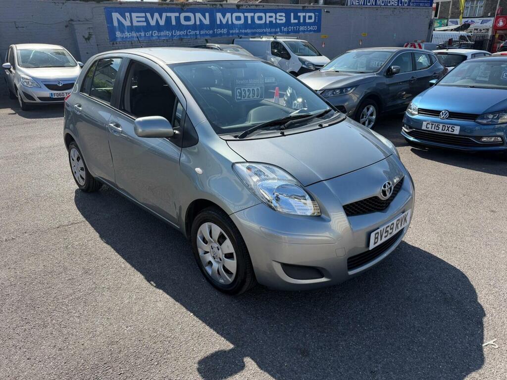 Toyota Yaris Hatchback 1.0 Vvt-i Tr Euro 4 200959 Silver