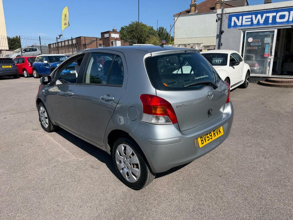 Toyota Yaris Hatchback 1.0 Vvt-i Tr Euro 4 200959 Silver #5