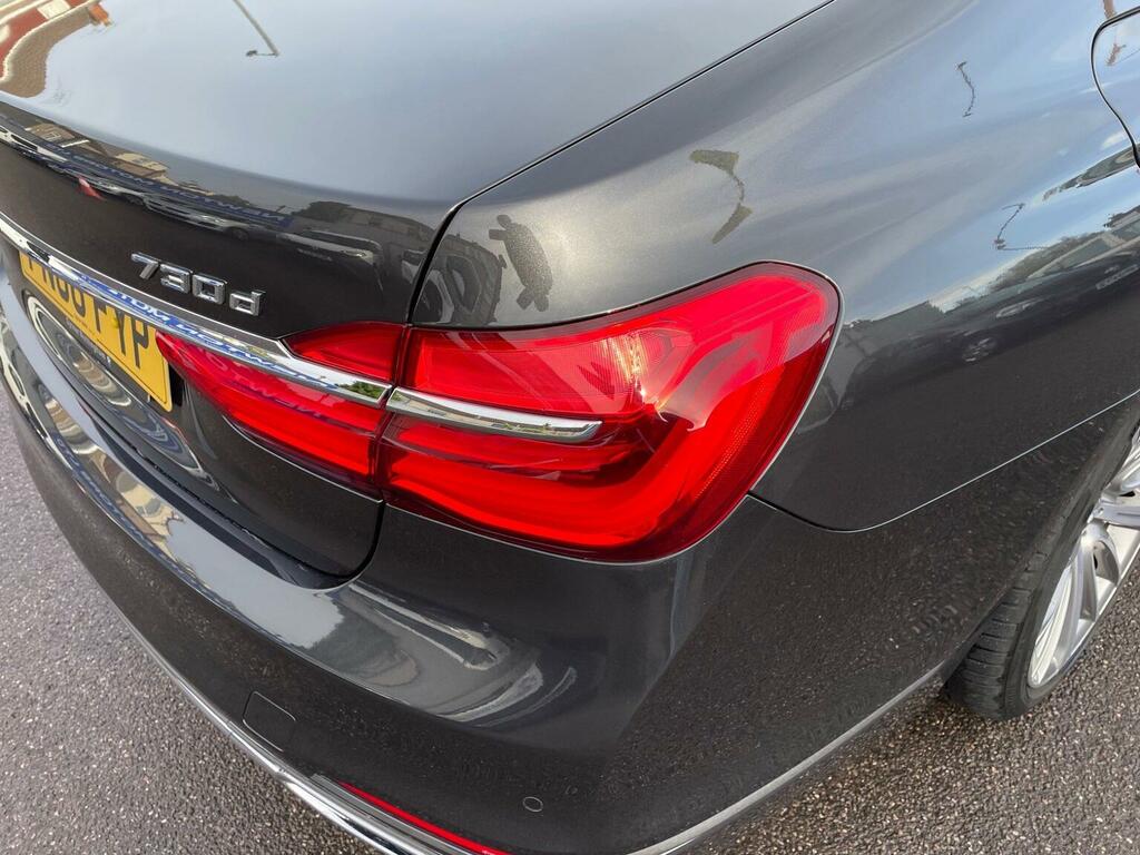 BMW 7 Series Saloon Black #10