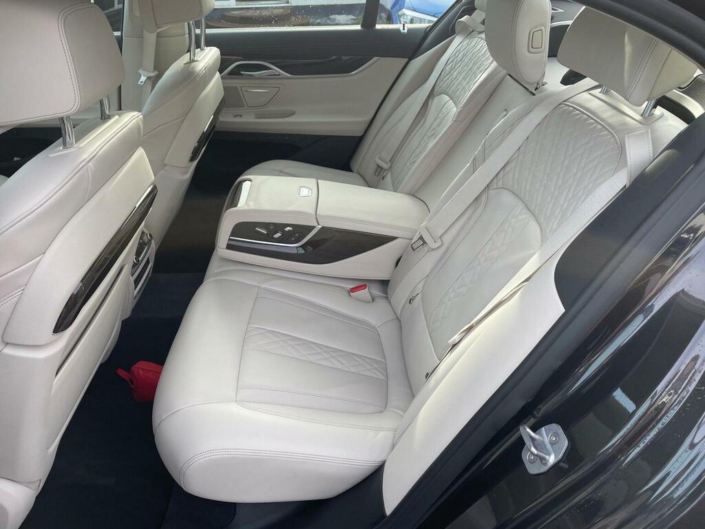 BMW 7 Series Saloon Black #14