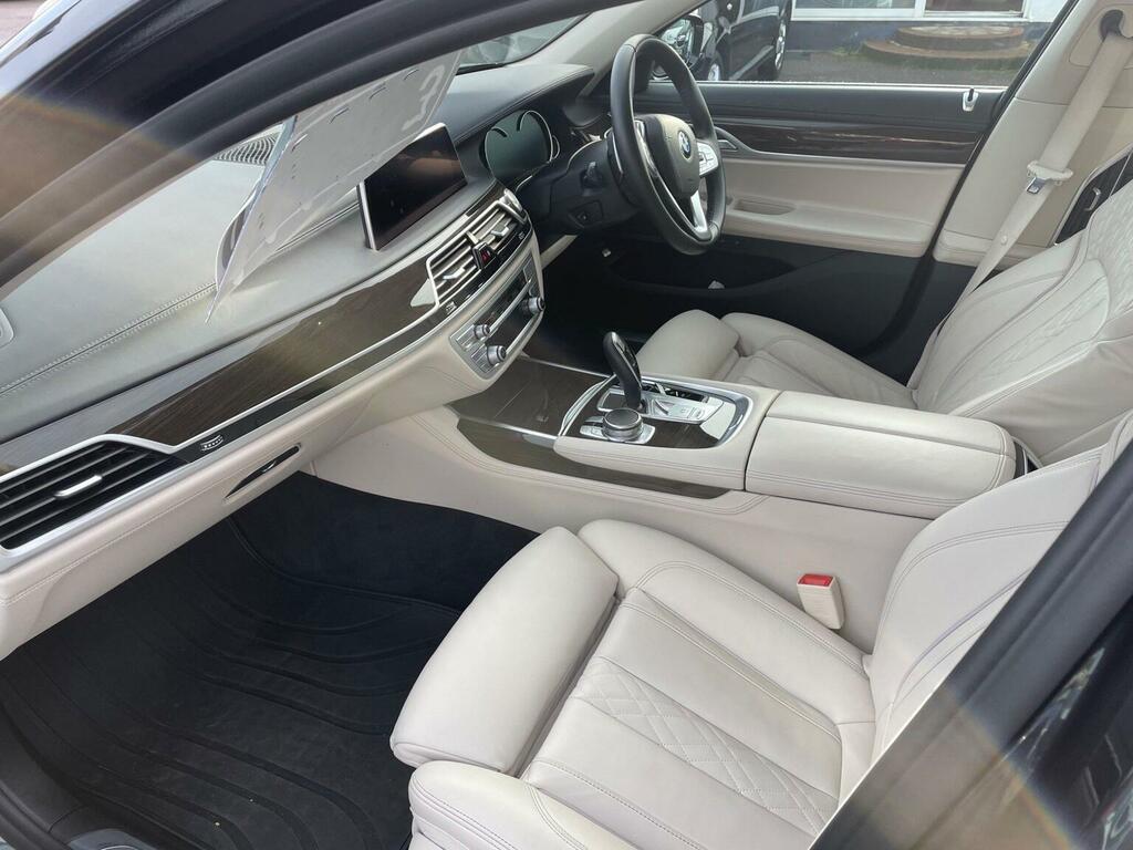 BMW 7 Series Saloon Black #16