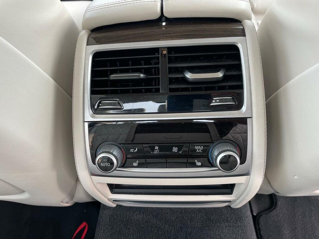 BMW 7 Series Saloon Black #19