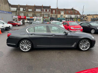 BMW 7 Series Saloon Black #31