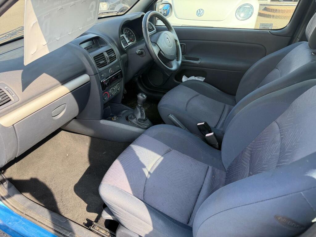 Renault Clio 1.2 16V Dynamique Hatchback 139 Silver #14