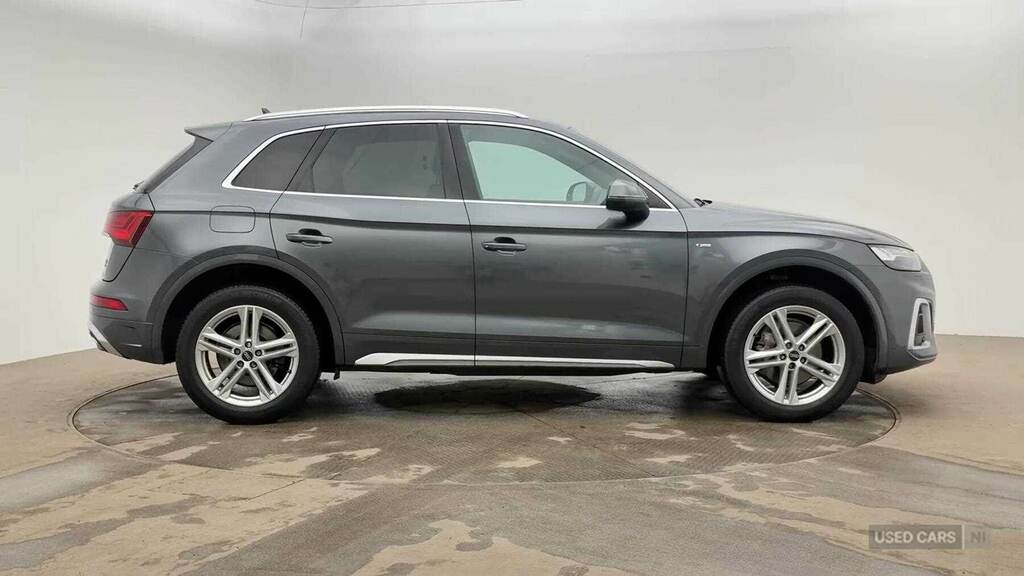 Audi Q5 40 Tdi Quattro S Line S Tronic Grey #4