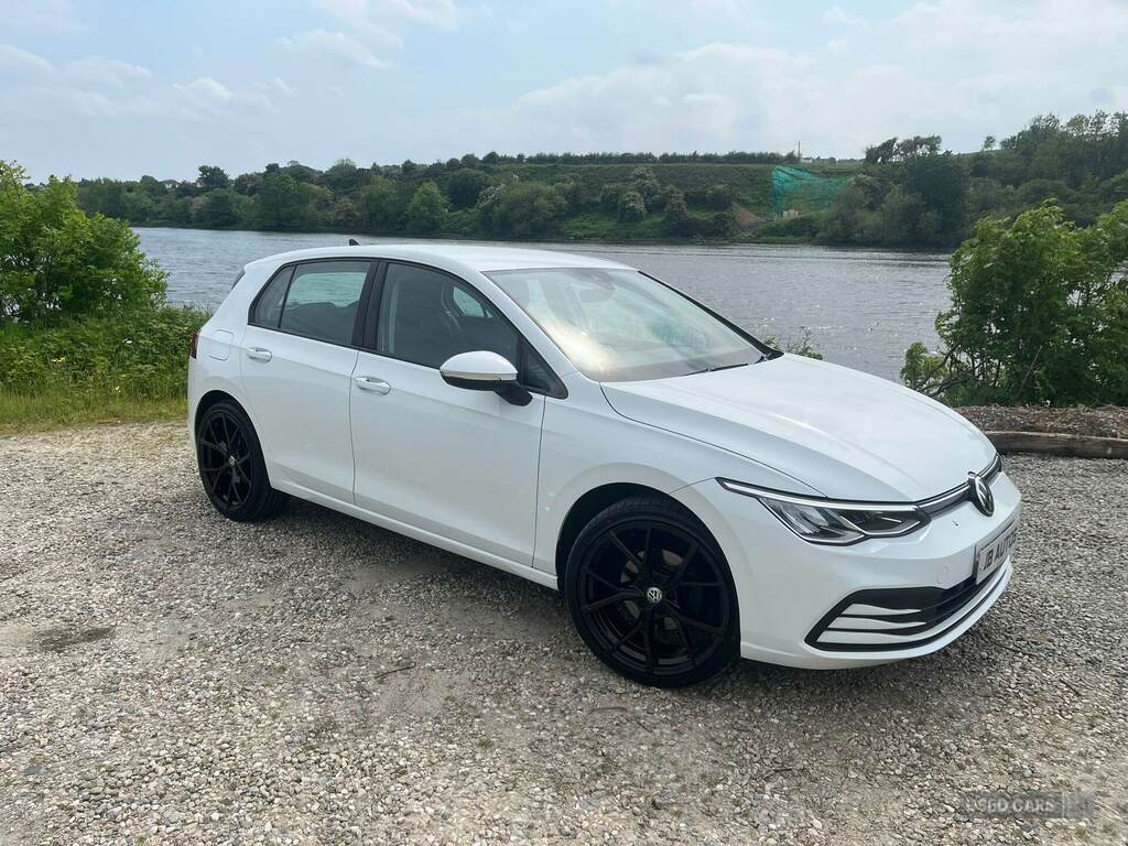 Volkswagen Golf 1.0 Tsi Life White