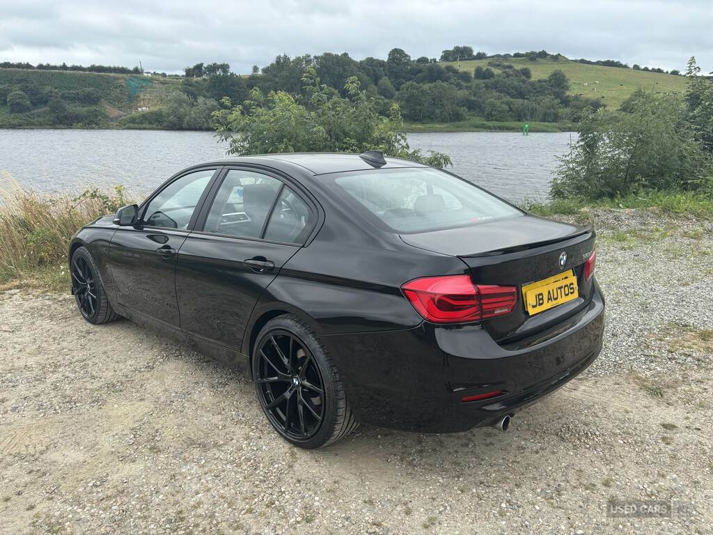 BMW 3 Series 318D Se Step LJ18FWC Black #3