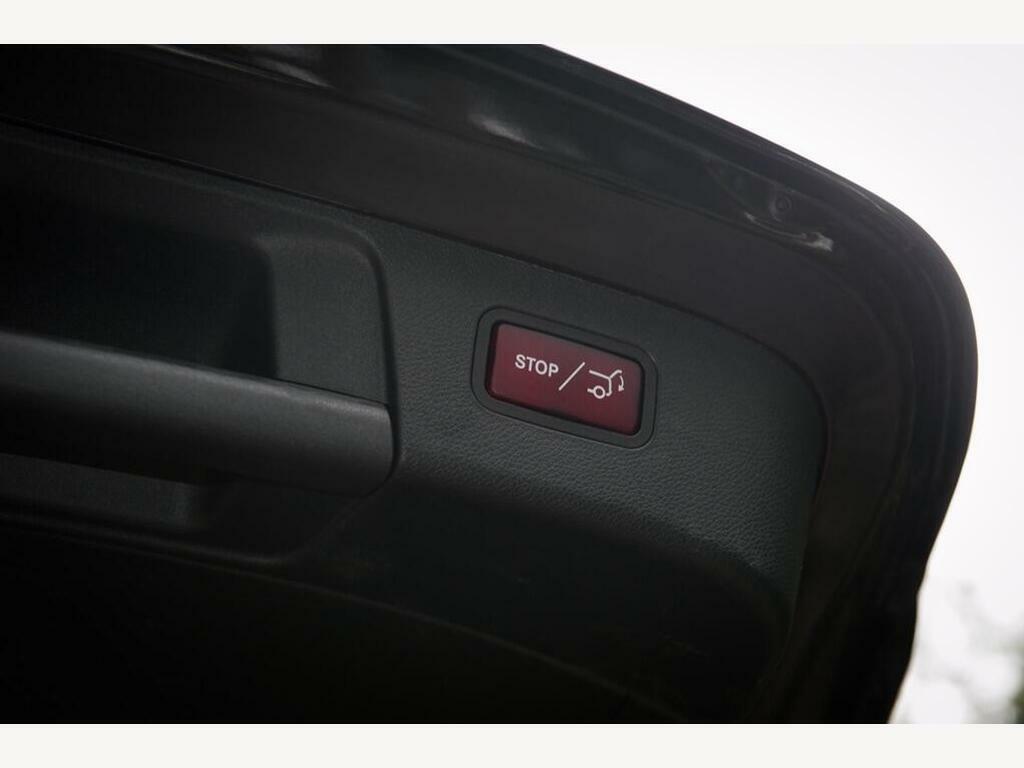 Mercedes-Benz GLA Class 1.6 Gla180 Urban Edition 7G-dct Euro 6 Ss Red #8