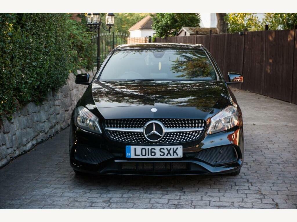 Mercedes-Benz A Class 2.1 A200d Amg Line Euro 6 S S Black #2