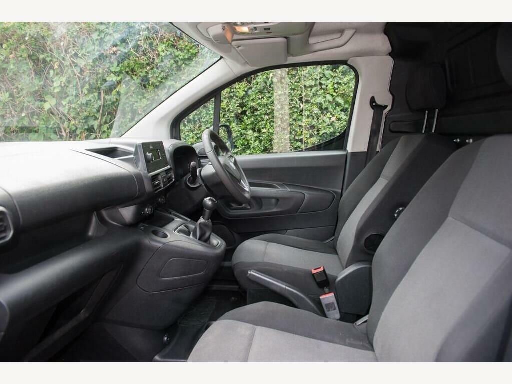 Vauxhall Combo 2300 1.5 Turbo D 100Ps H1 Sportive Van White #13