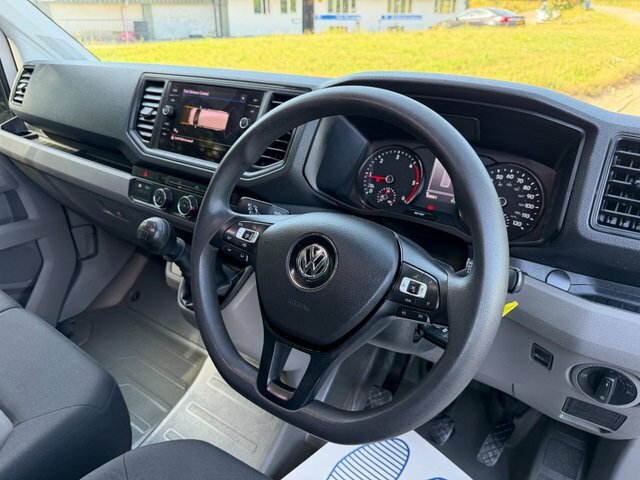 Volkswagen Crafter Cr35 2.0 Tdi Trendline 140Bhp Air Con Apple Car Pl White #16