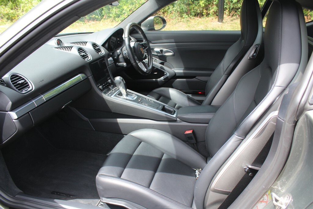 Porsche Cayman 3.8 Gt4 Clubsport 380 Bhp Black #9
