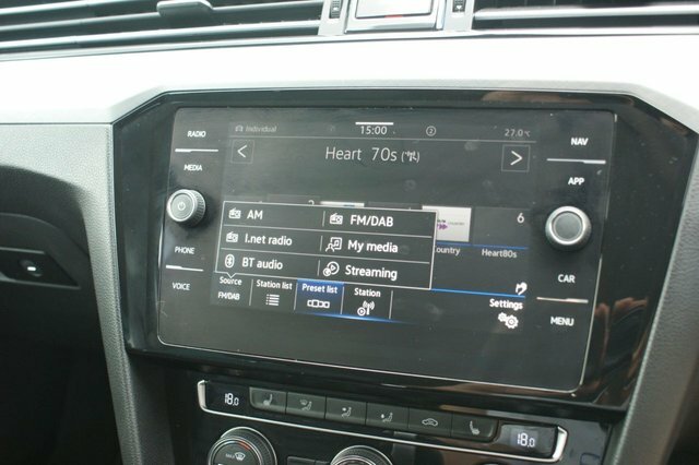 Volkswagen Passat Passat R-line Tsi Evo Black #52