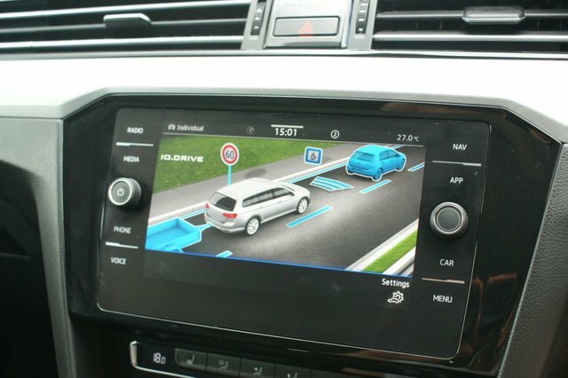 Volkswagen Passat Passat R-line Tsi Evo Black #54