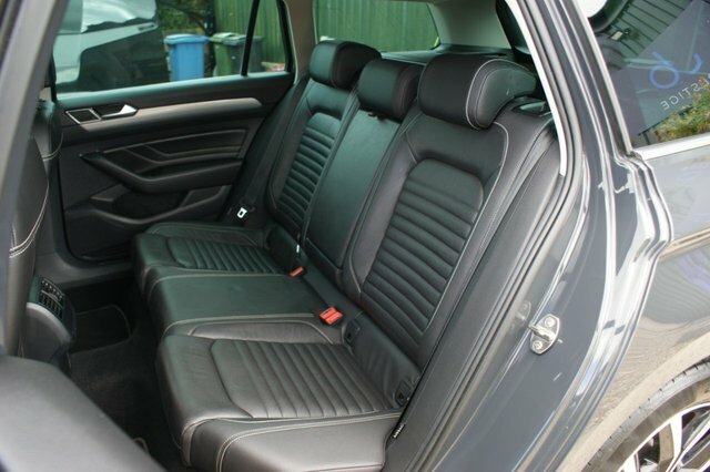 Volkswagen Passat Passat R-line Tsi Evo Black #28