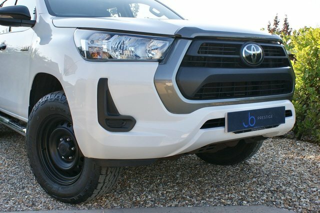 Toyota HILUX 2.4 D-4d Active Extra Pickup Extended Cab Dies White #5