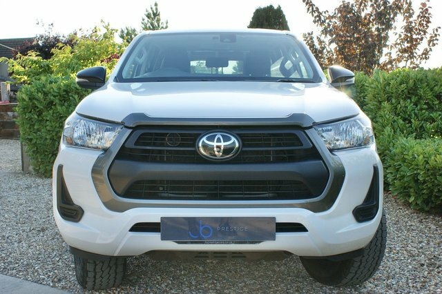 Toyota HILUX 2.4 D-4d Active Extra Pickup Extended Cab Dies White #4