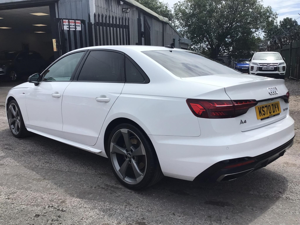 Audi A4 2.0 Tfsi 35 Black Edition Euro 6 Ss #4