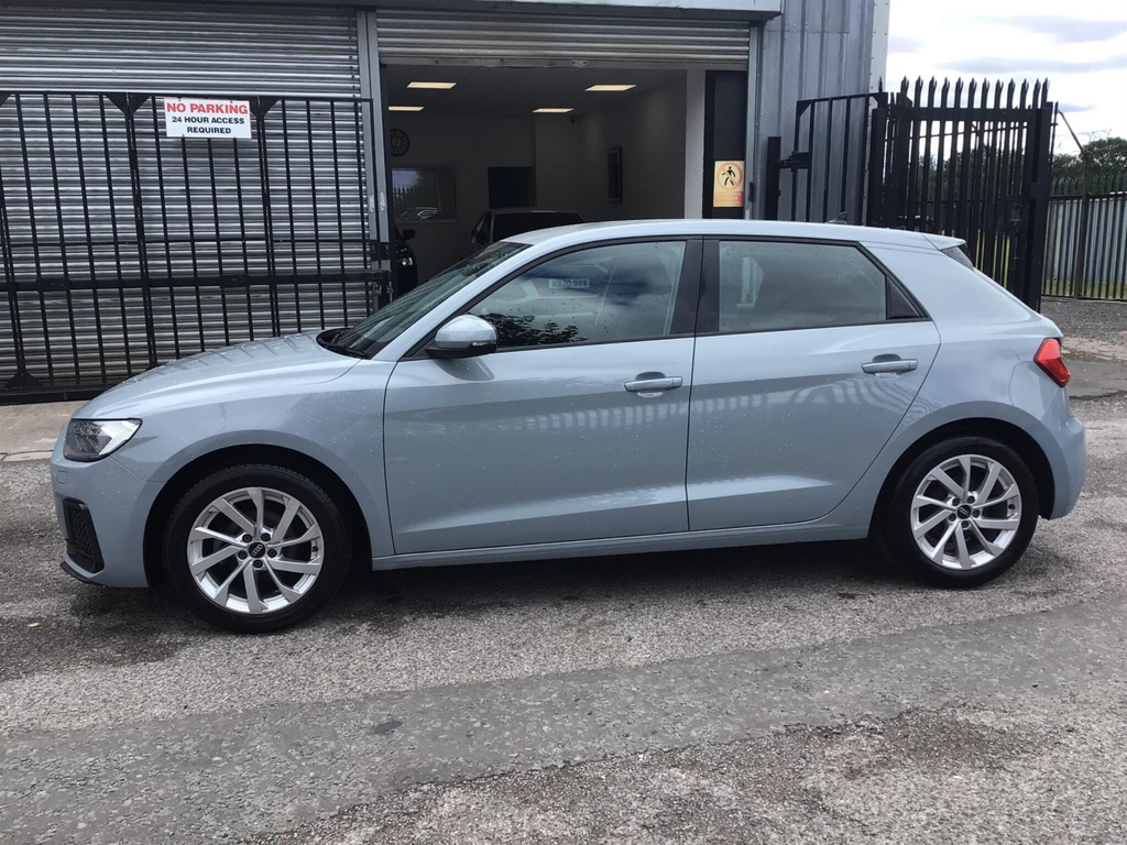 Audi A1 1.0 Tfsi 25 Sport Sportback Euro 6 Ss  #5