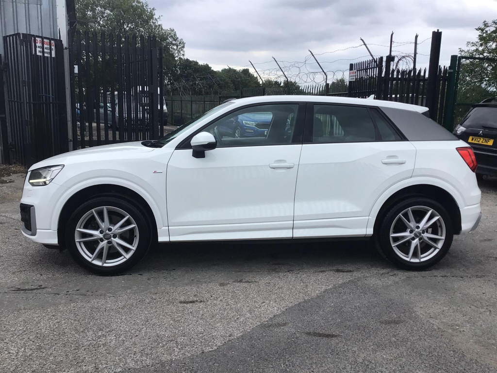 Audi Q2 1.4 Tfsi Cod S Line Euro 6 Ss White #5
