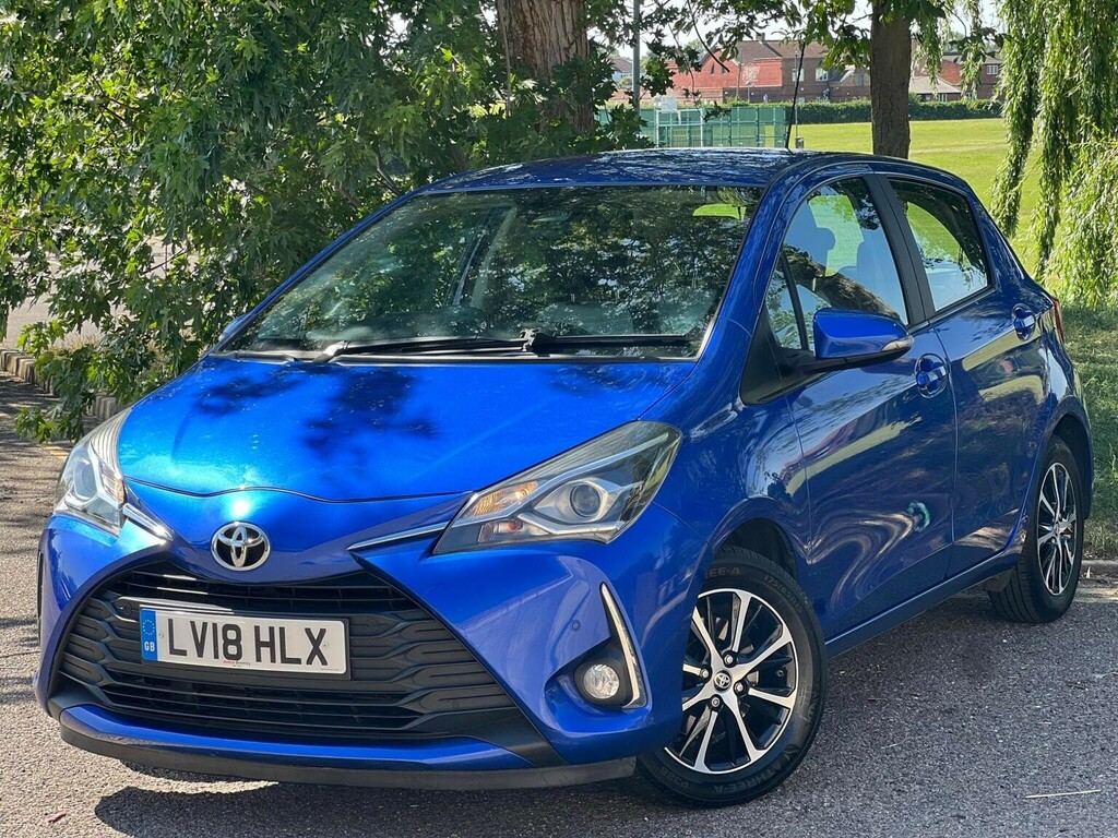 Toyota Yaris Hatchback 1.5 Vvt-i Icon Tech Euro 6 201818 Blue