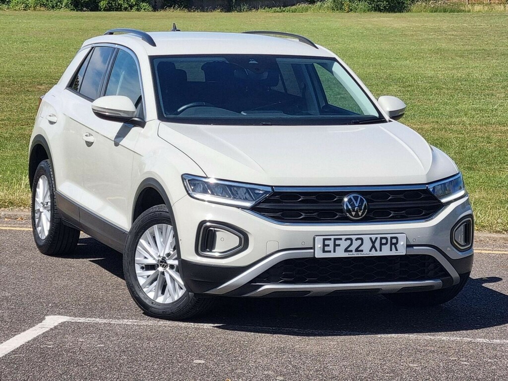 Volkswagen T-Roc Suv 1.5 Tsi Life Dsg Euro 6 Ss 202222 EF22XPR Grey #3