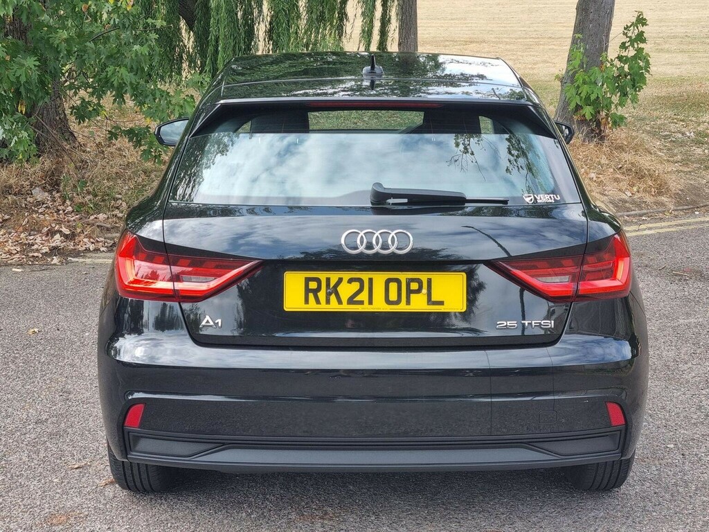Audi A1 1.0 Tfsi 25 Technik Sportback Euro 6 Ss RK21OPL Black #5