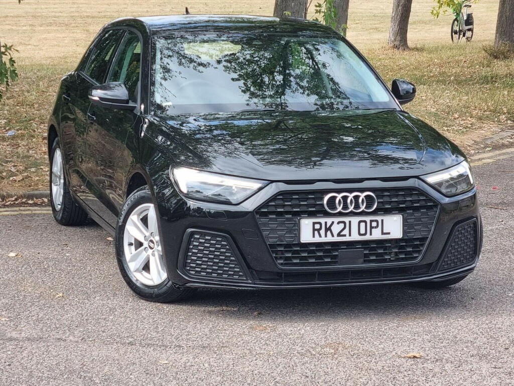 Audi A1 1.0 Tfsi 25 Technik Sportback Euro 6 Ss RK21OPL Black #3