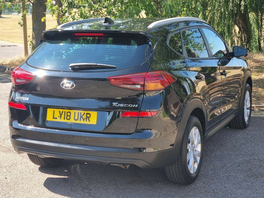 Hyundai Tucson Suv 1.6 Gdi Blue Drive Se Nav Euro 6 Ss 20 LY18UKR Black #6
