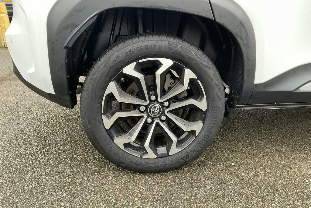 Toyota Yaris Cross 1.5 Vvt H Design Suv Hybrid E Cvt FX74YBJ White #5