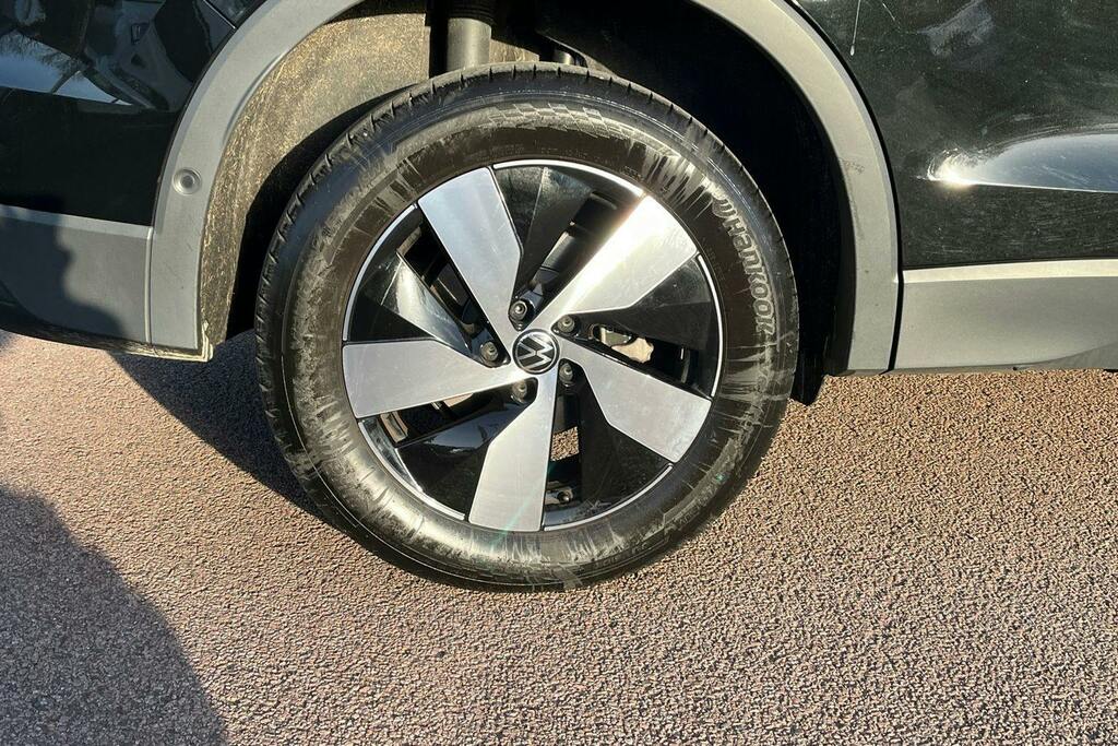 Volkswagen Tiguan 1.5 Tsi Ehybrid 19.7Kwh Match Suv Plug GK75HZC Black #5