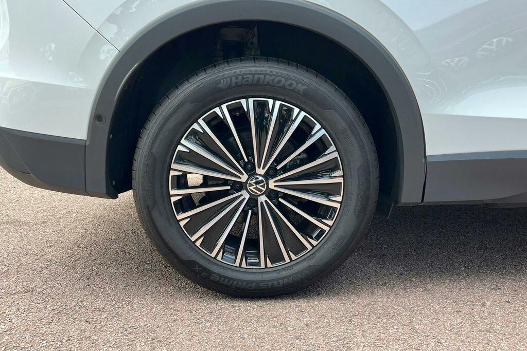 Volkswagen Tiguan 1.5 Etsi Mhev Life Suv Hybrid Dsg GM25BHY White #5