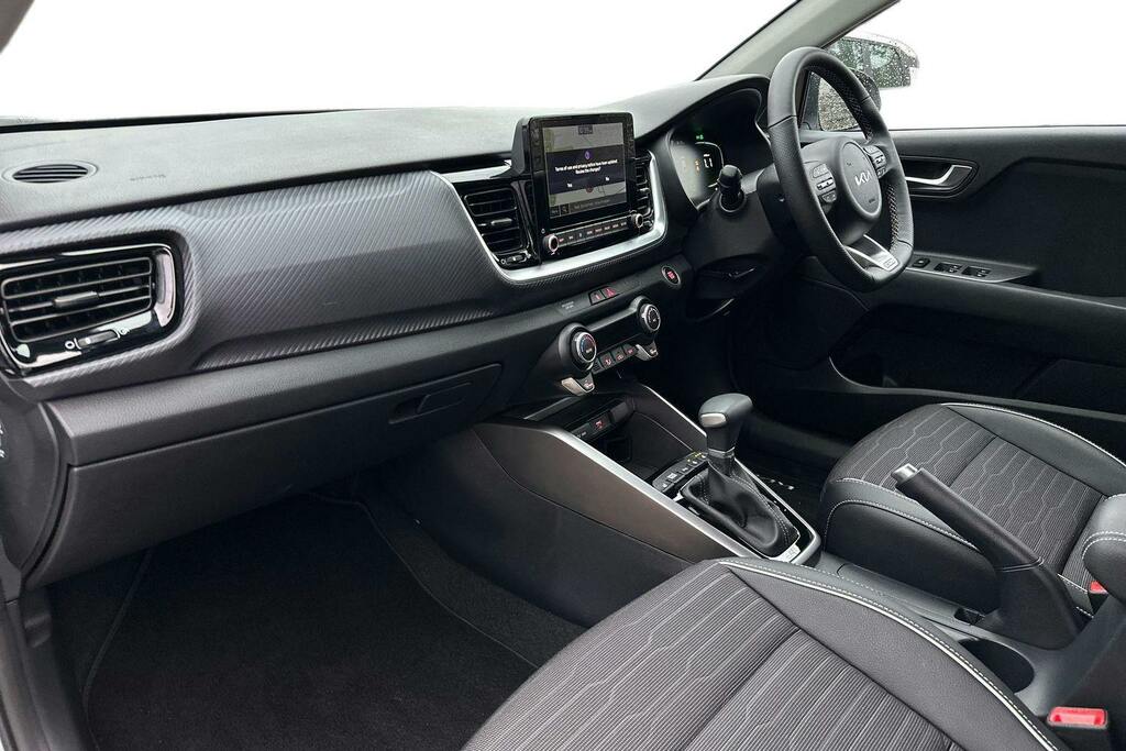 Kia Stonic 1.0 T Gdi Mhev Gt Line S Suv Hybrid Dct LY25SZT White #2